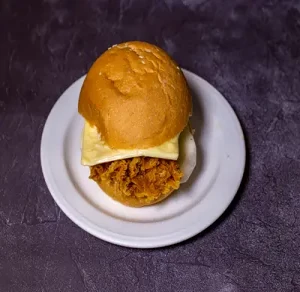cfc-cheese-burger-1