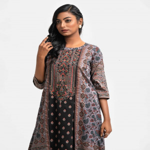 Black A-line Tunic With Shrug