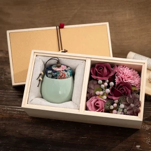 Antique Pottery Style Wooden Gift Box Set With Candle Soap Flowers