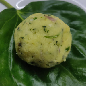 Alu Bhorta