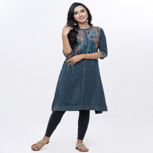 Green Georgette Straight-Cut Kameez