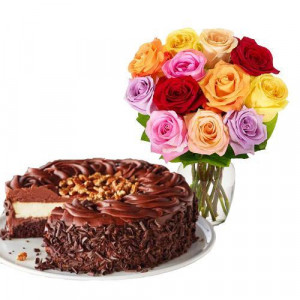 12-mix-roses-with-dark-chocolate-cake