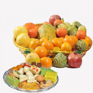 fruit-basket-with-2-kg-mix-mithai