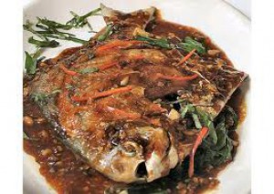 Fried pomfret