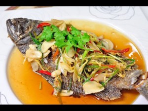 Deep Fried Pomfret with Hot/Lemon Sauce