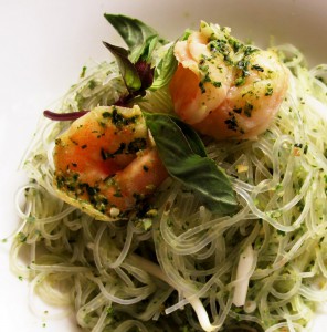 Thai Fried Noodle Chicken/Prawn