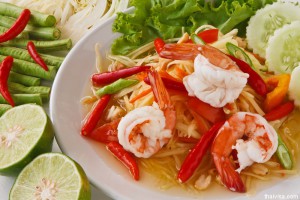Thai Fried Noodle With Chicken And Prawn