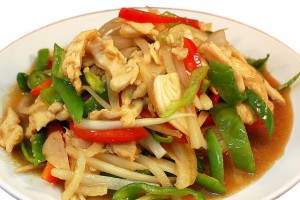 Gai Pad Prik Sod
