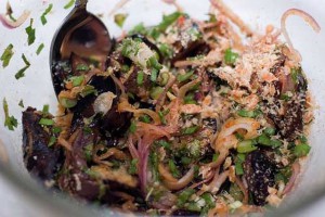 Pla Neung Pad Prik Manad