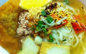 Bamee Nong Neau