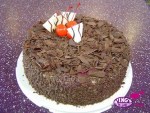 chocolate-lady-2