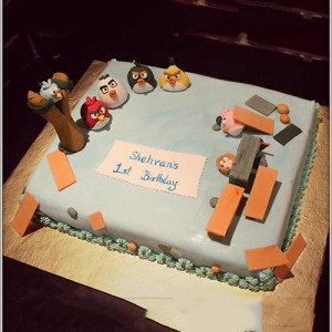 Angry Bird Cake