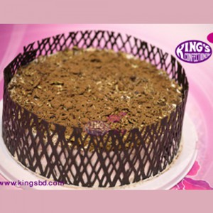 Chocolate Crunch Cake