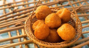 spicy-chicken-ball-in-sizzler