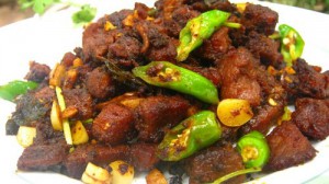 beef-onion-green-chilli