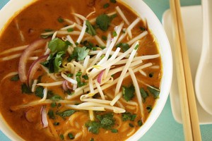 thai-noodles-soup-with-chicken