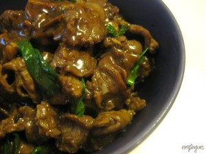 garlic-beef-with-onion