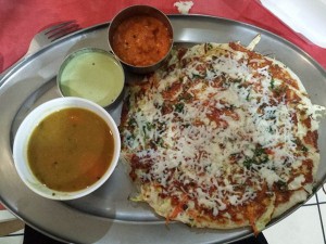 chicken-masala-cheese-uttapam
