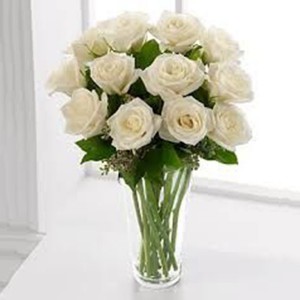 white-rose-bouquet-004