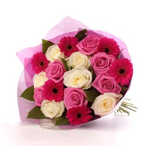 gerbera-flower-bouquet