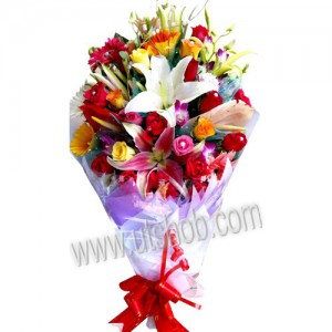 gorgeous-mixed-flower-bouquet