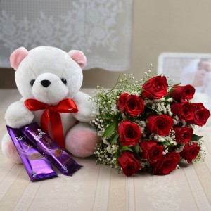 Pure Love – Roses and Chocolates