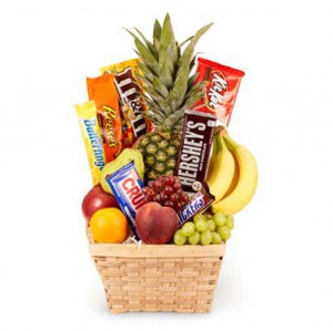 Mixed Fruits Basket With Chocolate