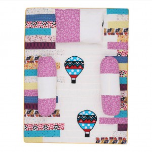 White Printed and Appliquéd Cotton Newborn Set