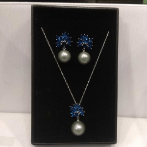 Ornament Set