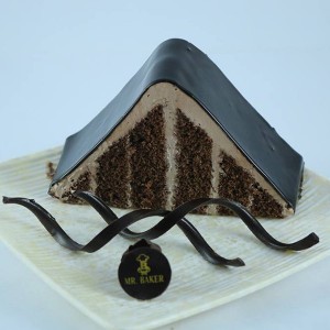 Pyramid pastry