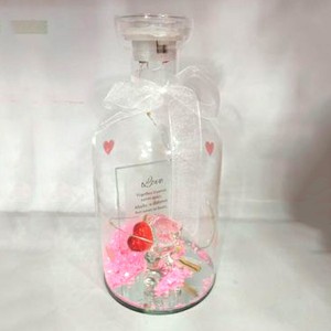 valentine showpiece
