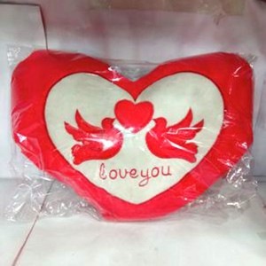 valentine showpiece