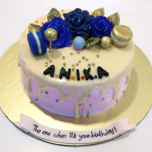 Fondant Cake 009