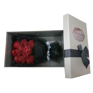 Smell flower 11