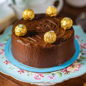ferrero-rocher-cake