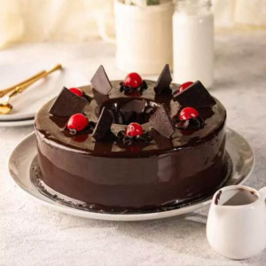 dark-chocolate-cake-from-kitchen-cuisine