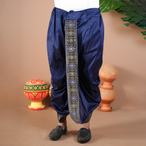 Neel Rajwada Dhoti