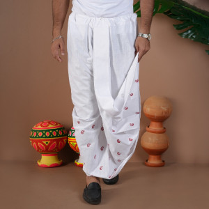 Shubhra Nakshi Buti Dhoti