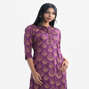 Purple Textured Georgette Straight Kameez