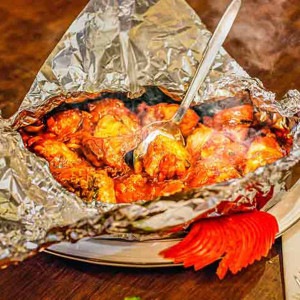 THAI CHICKEN IN FOIL PAPER