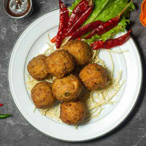 CRISPY CHICKEN BALL