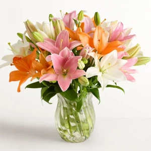 vibrant-summer-lily-bouquet-2