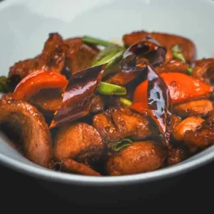 Wok Charred Beef Smokey Tender Beef Strips with Capsicum & Onion