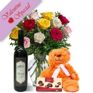 mixed-roses-combo-with-wine