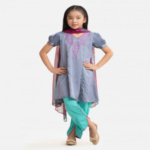 Gray Crepe Salwar Kameez