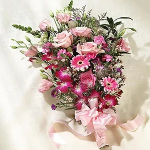 hand-tied-bouquet