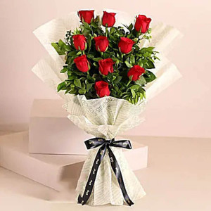 10 Pieces Red Roses Bouquet