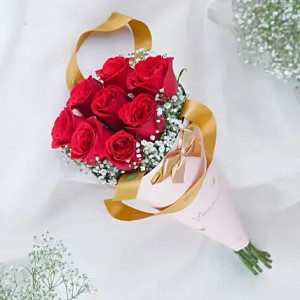 9 Pieces Red Roses Bouquet