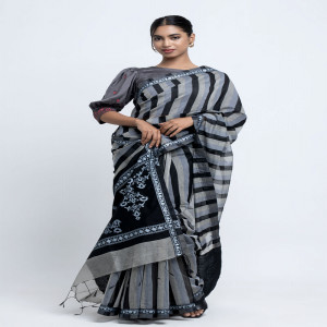 Black & Ash Half Silk Printed Saree