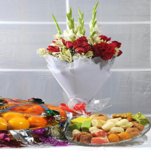 fruits-bouquet-and-mithai